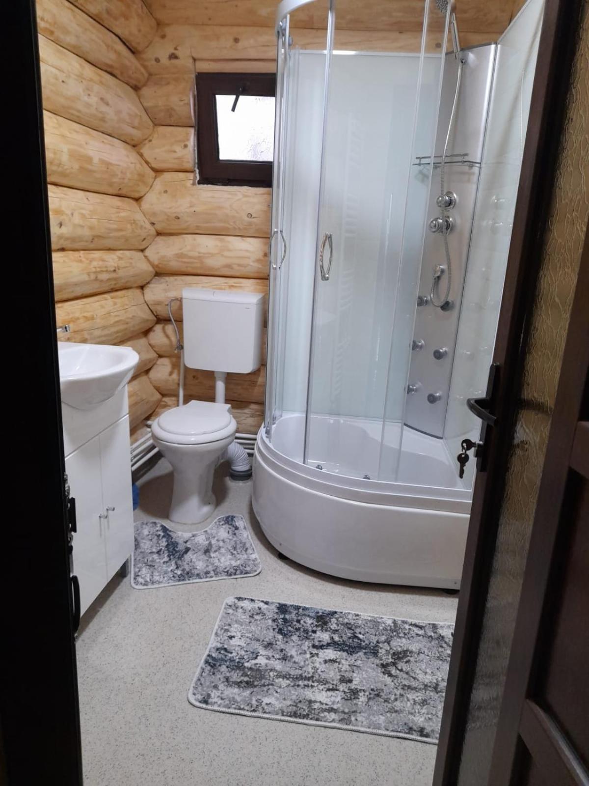 Cabana Colt De Munte Garda de Sus Bagian luar foto